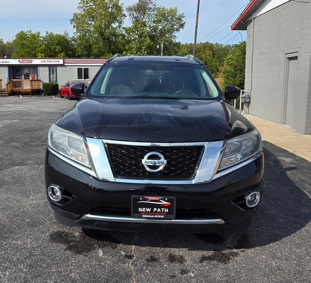 2015 Nissan Pathfinder for sale at Midwest Auto Loans in Davenport, IA