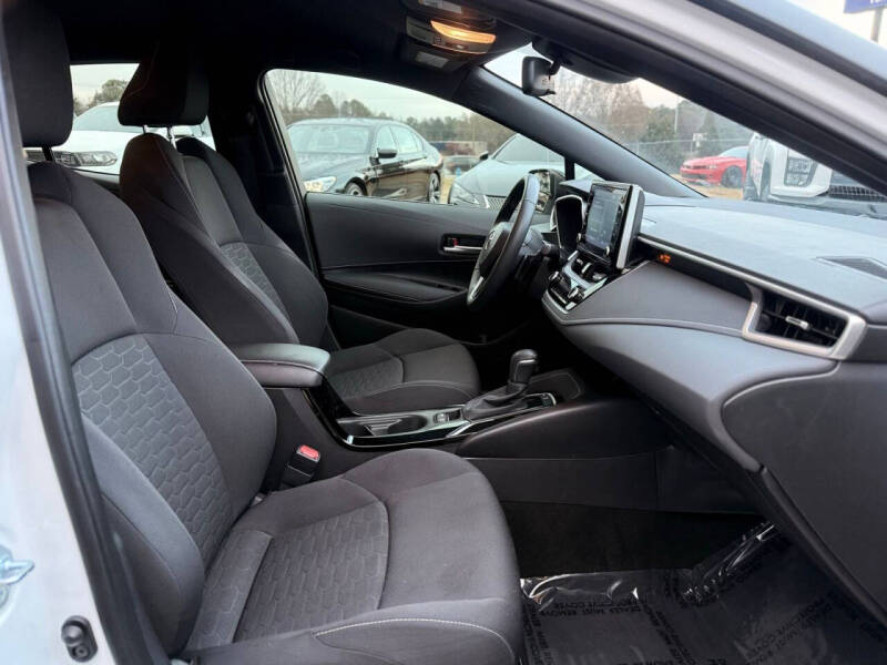 2022 Toyota Corolla Hatchback SE