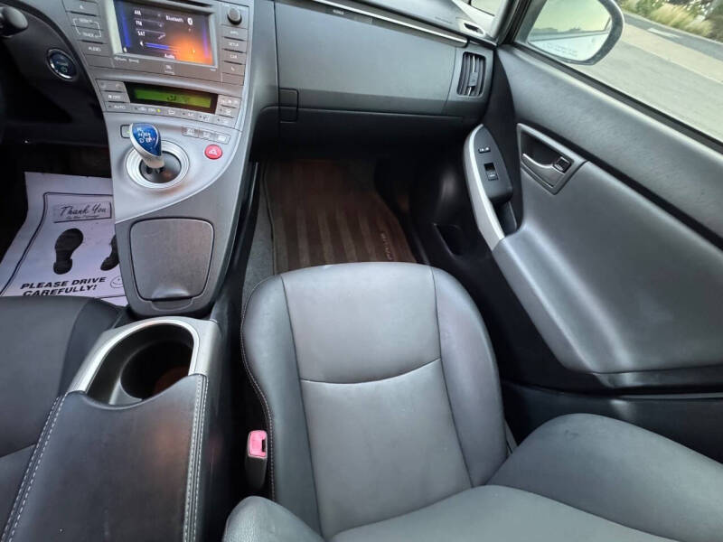 2012 Toyota Prius Five