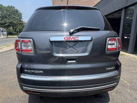 2013 GMC Acadia SLE-2