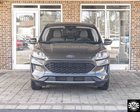 2020 Ford Escape SE
