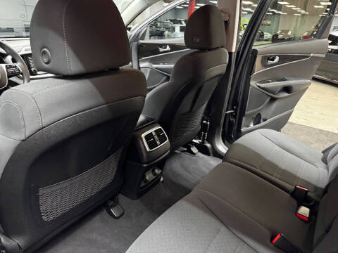 2020 Kia Sorento LX V6