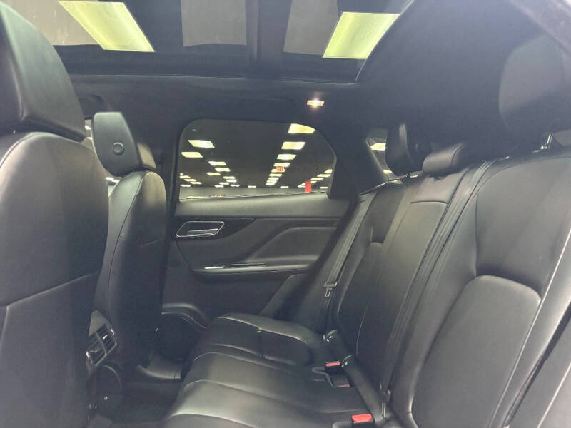 2020 Jaguar F-PACE 25t Premium