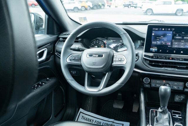 2023 Jeep Compass Altitude