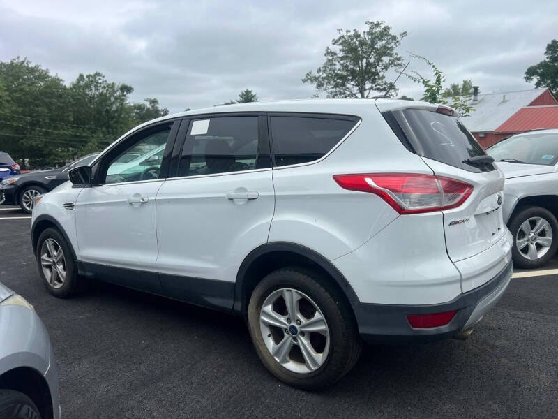2016 Ford Escape SE
