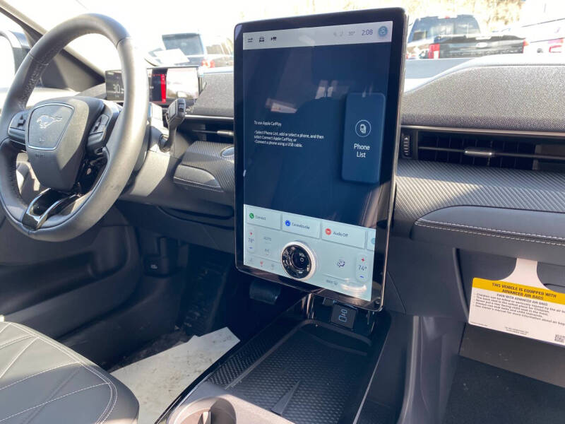 2024 Ford Mustang Mach-E Select