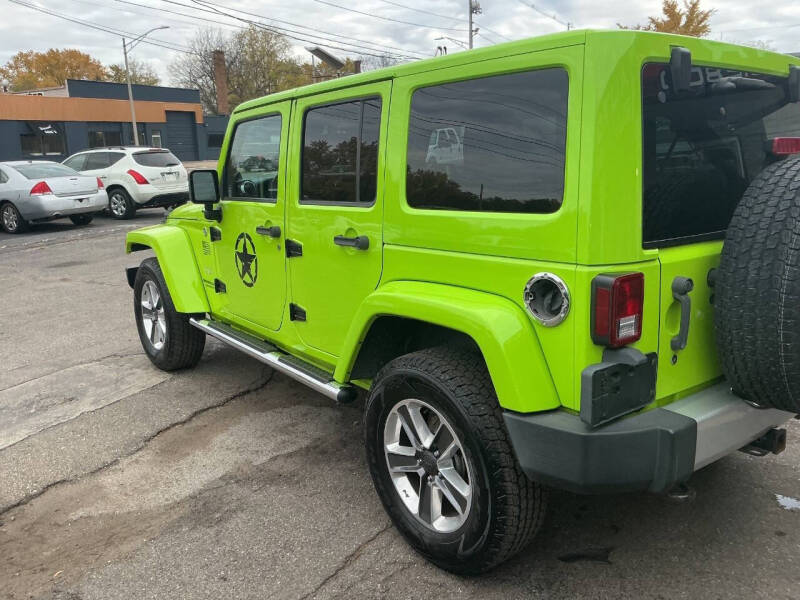2012 Jeep Wrangler Unlimited Sahara