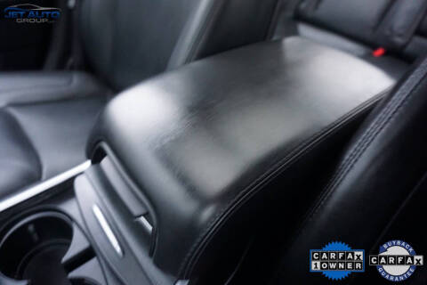 2015 Chrysler 300 Limited