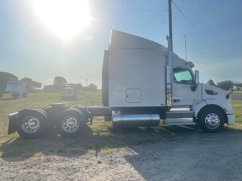 2019 Peterbilt 579