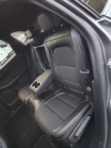 2023 Ford Escape Hybrid ST-Line Select