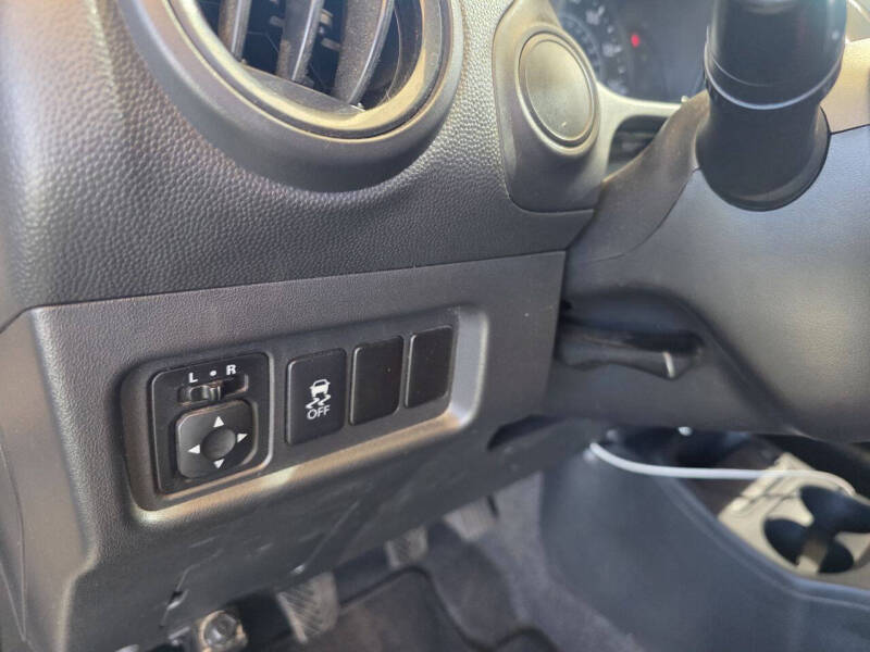2018 Mitsubishi Mirage ES