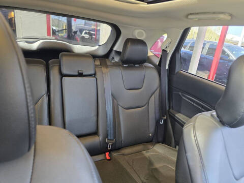 2019 Ford Edge Titanium