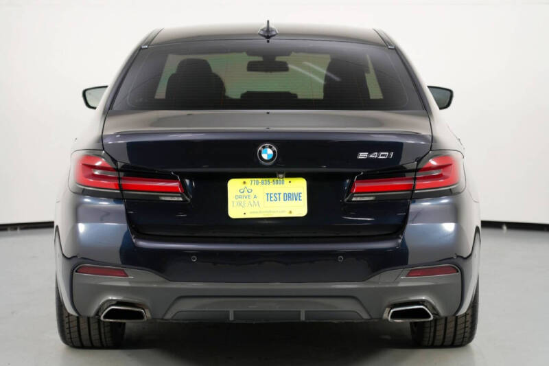 2021 BMW 5 Series 540i