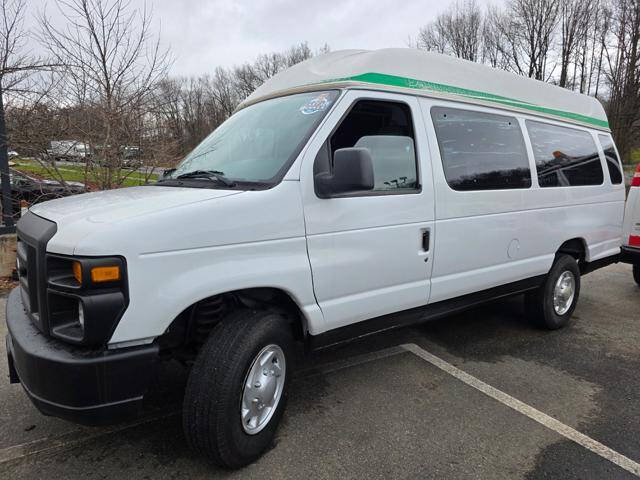 2012 Ford E-Series E-350 SD