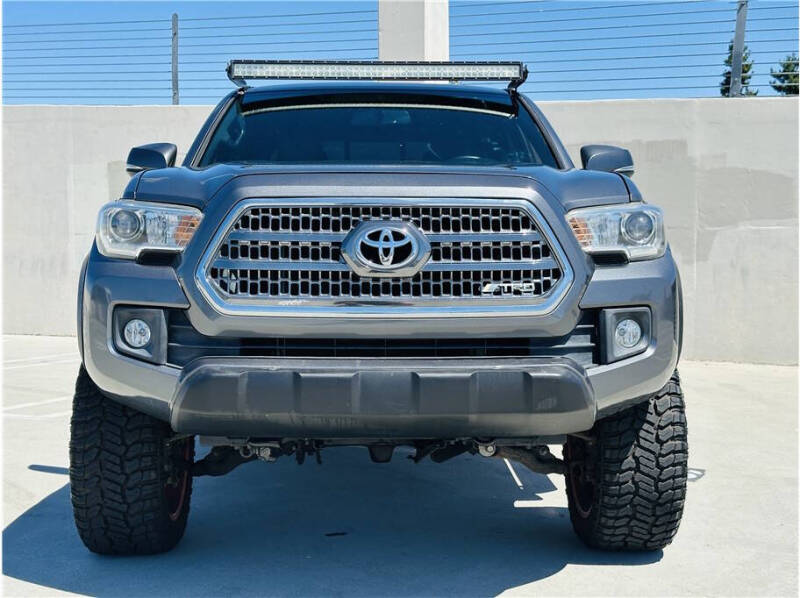 2016 Toyota Tacoma