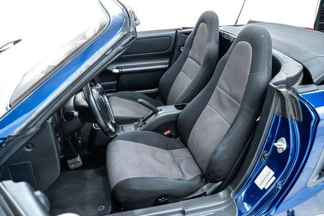 2001 Toyota MR2 Spyder