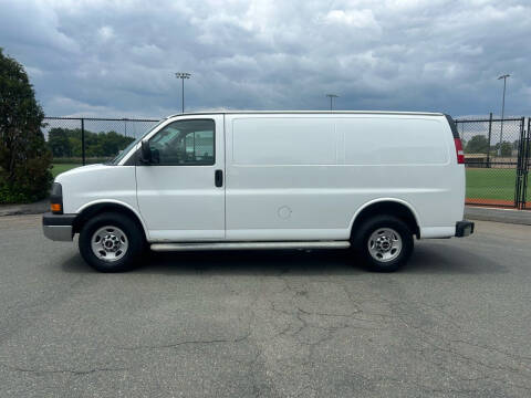 2016 GMC Savana 2500