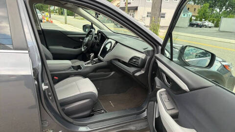 2023 Subaru Outback Premium