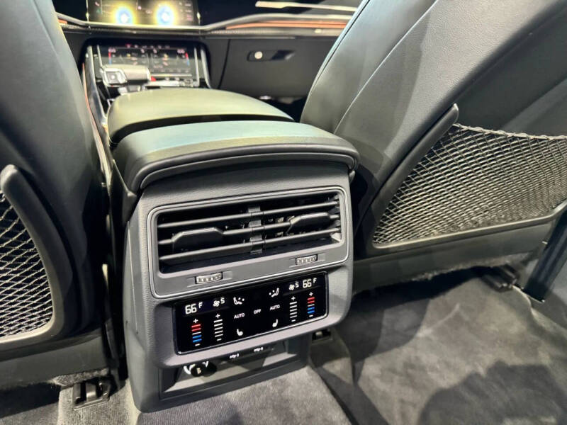 2020 Audi SQ7 4.0T quattro Prestige