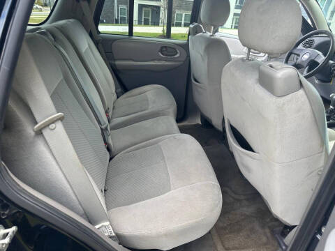 2008 Chevrolet TrailBlazer LS Fleet2