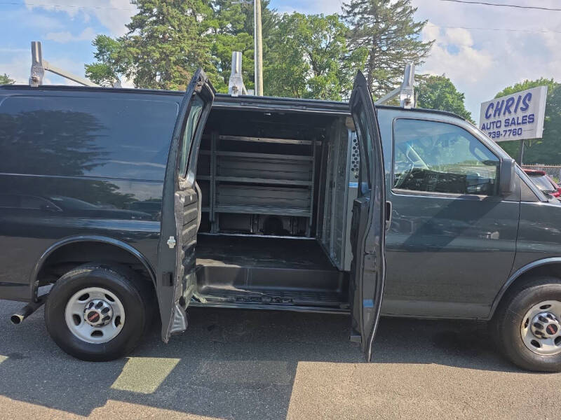 2017 GMC Savana 2500