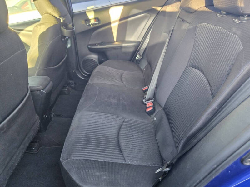 2017 Toyota Prius One