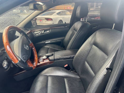 2010 Mercedes-Benz S-Class S 550