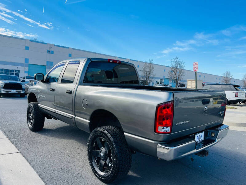 2005 Dodge Ram 2500 Pickup SLT photo 13