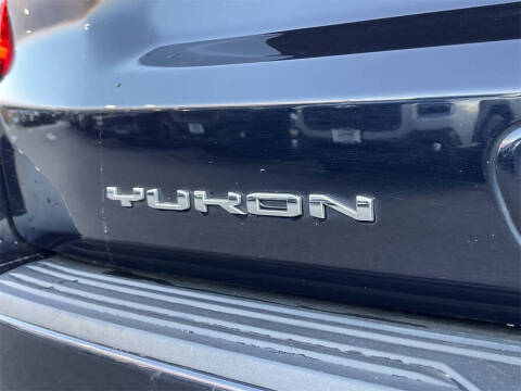 2021 GMC Yukon XL AT4