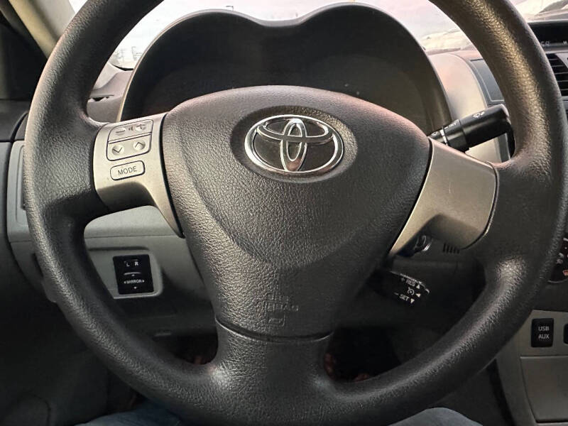 2012 Toyota Corolla LE