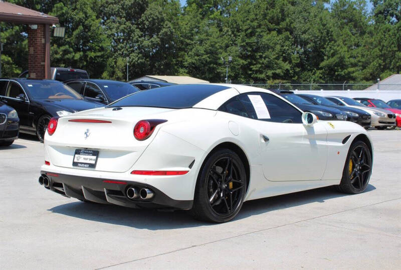 2017 Ferrari California T