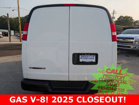 2025 Chevrolet Express 2500