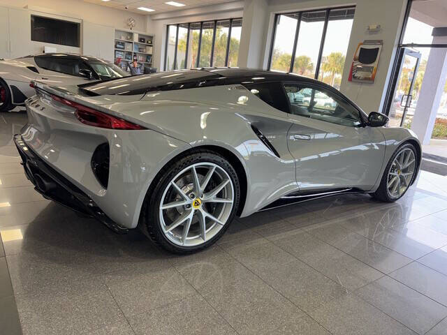2024 Lotus Emira 8