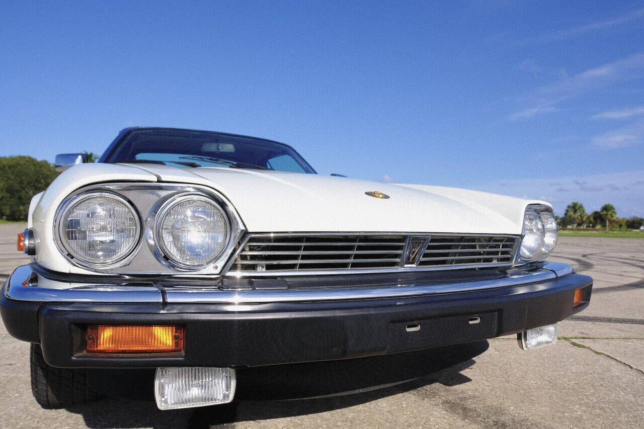 1991 Jaguar XJ-Series 4