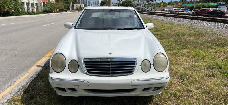 2000 Mercedes-Benz E-Class E 320