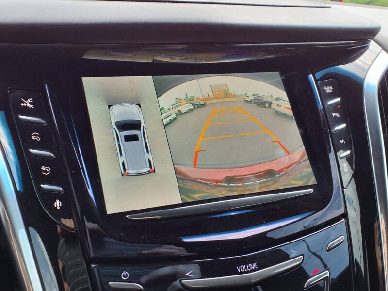 2016 Cadillac Escalade Platinum
