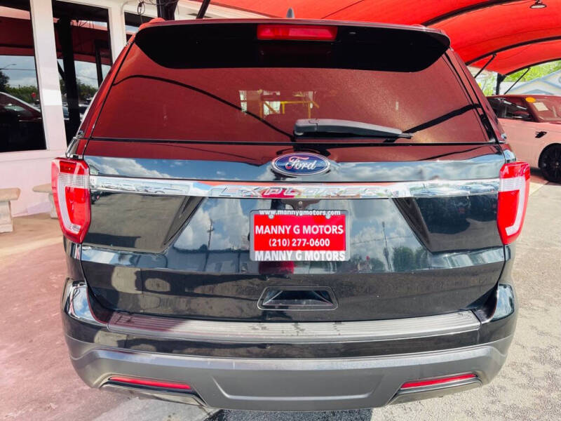 2018 Ford Explorer