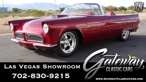 1956 Ford Thunderbird
