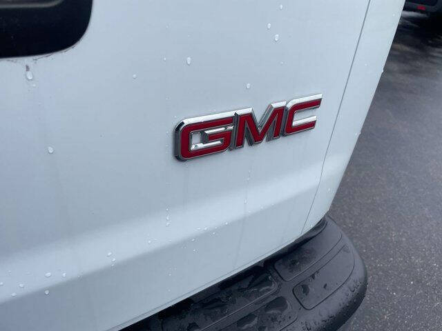 2020 GMC Savana 2500