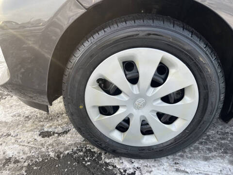 2012 Toyota Prius c Two