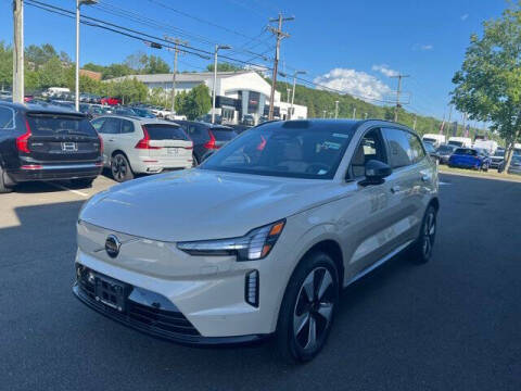 2025 Volvo EX90 Twin Plus 7P