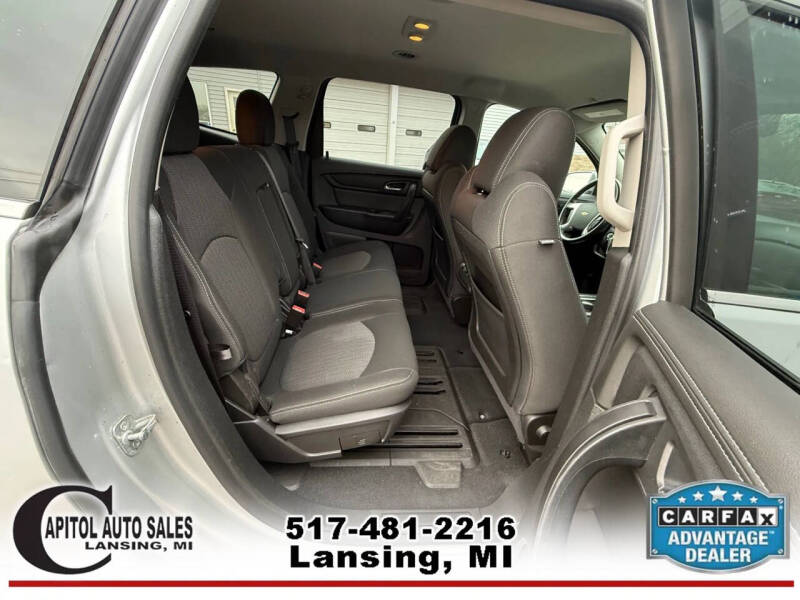 2017 Chevrolet Traverse LT