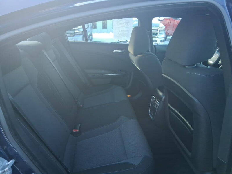 2015 Dodge Charger SXT