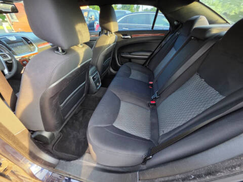 2012 Chrysler 300