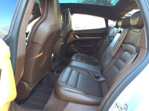 2020 Porsche Taycan Turbo