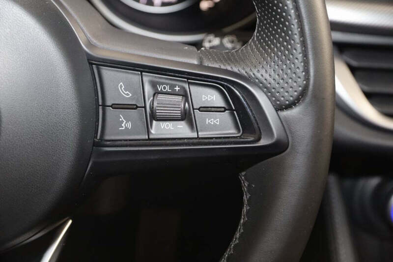 2023 Alfa Romeo Stelvio Veloce