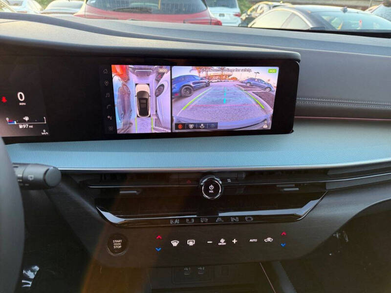 2025 Nissan Murano Platinum