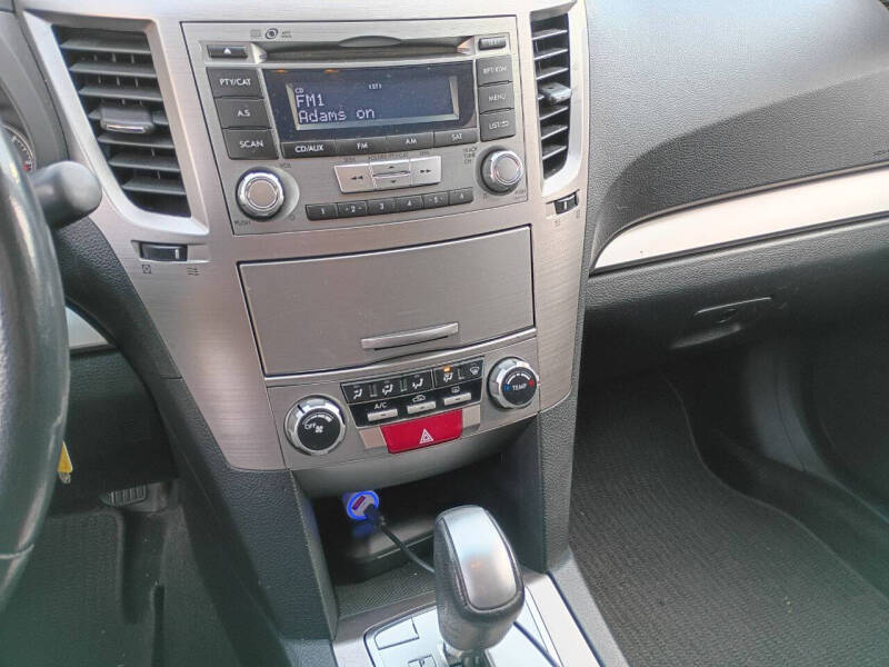 2013 Subaru Outback 2.5i Premium