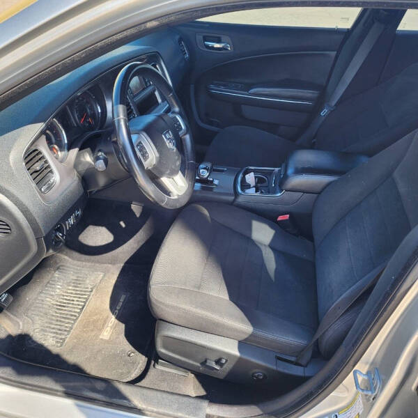 2012 Dodge Charger SXT