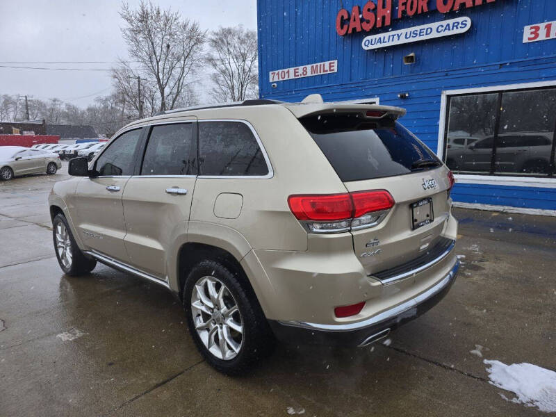 2014 Jeep Grand Cherokee Summit photo 3